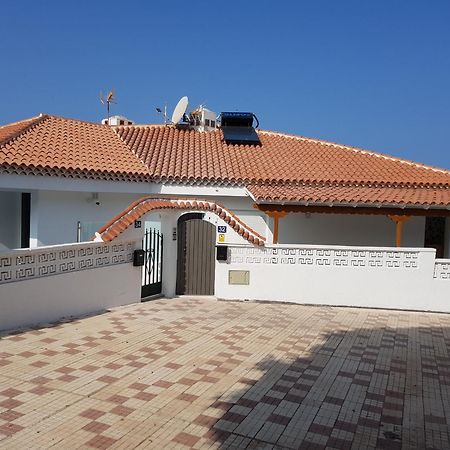 Coastal Hideaway Villa Puerto de Santiago  Exterior photo