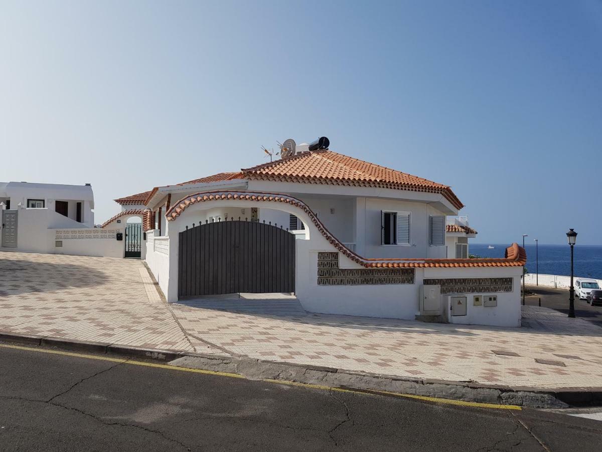 Coastal Hideaway Villa Puerto de Santiago  Exterior photo