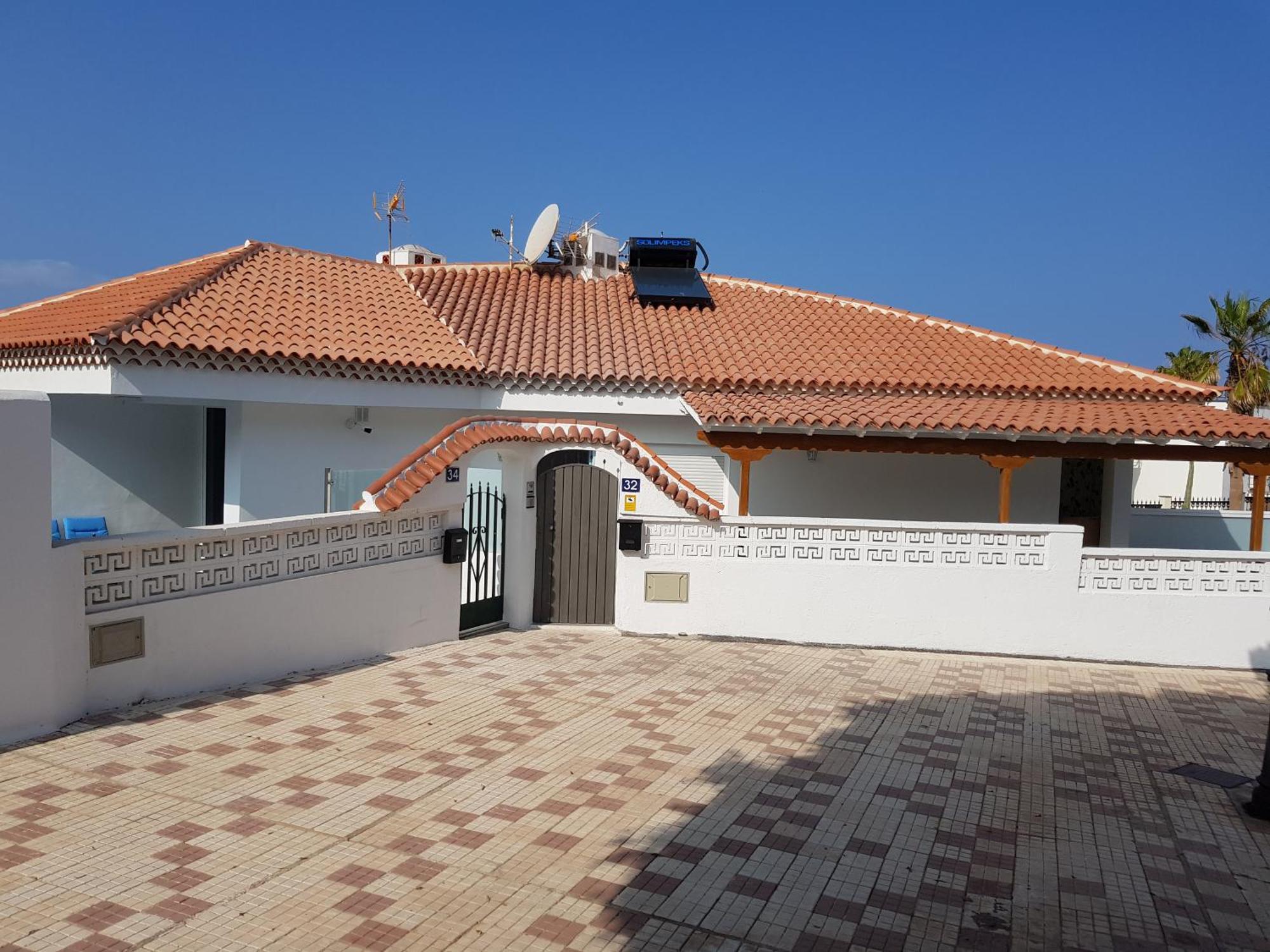 Coastal Hideaway Villa Puerto de Santiago  Exterior photo